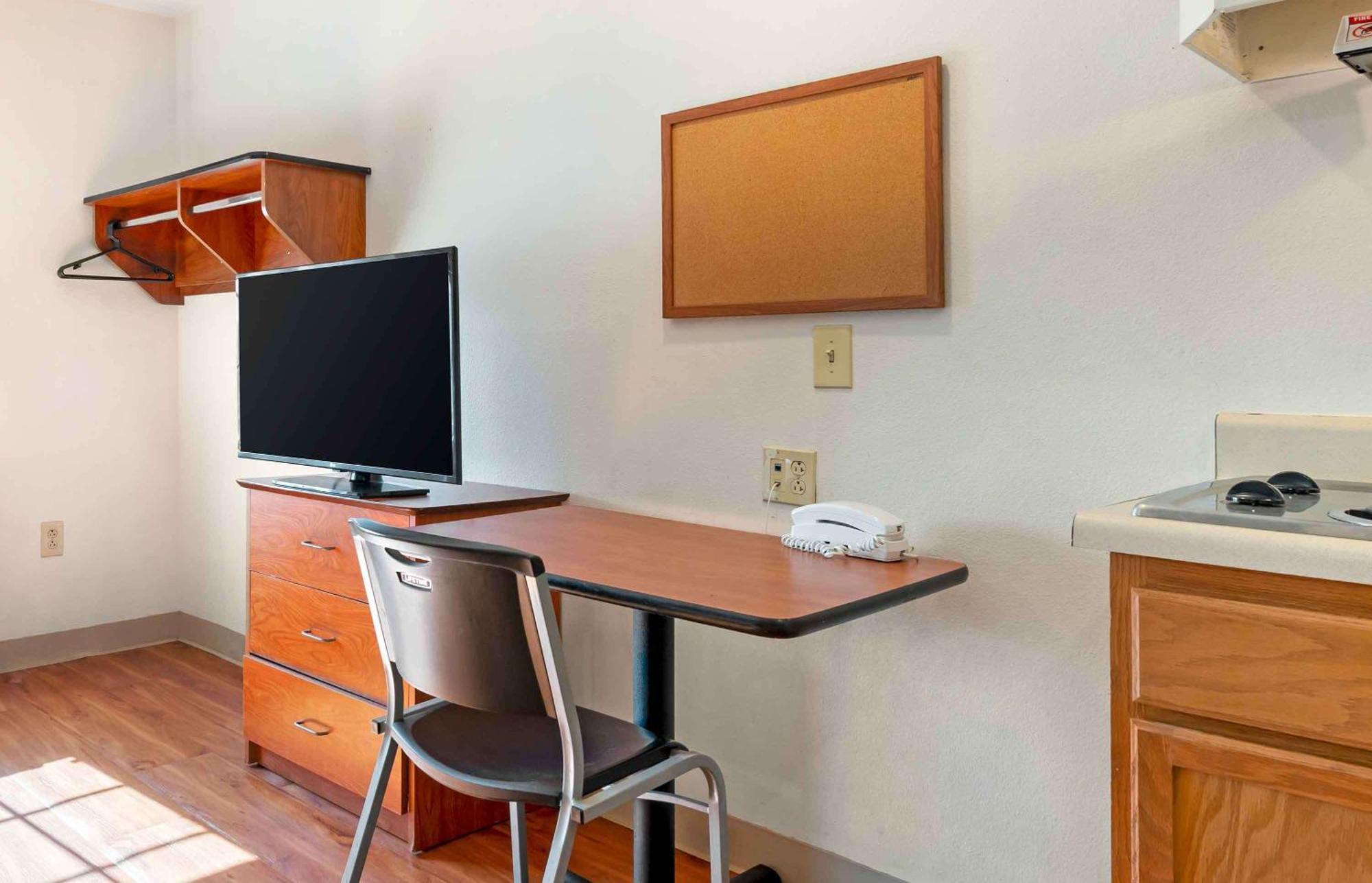 Extended Stay America Select Suites - Cincinnati - シャロンビル エクステリア 写真